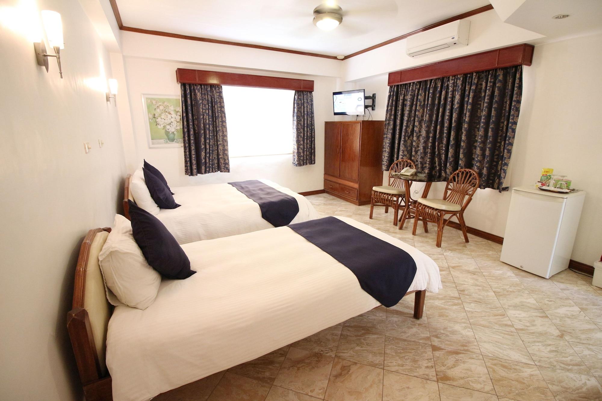 Mermaid Resort Puerto Galera Exterior photo